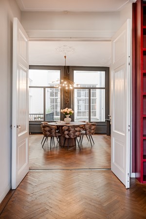 Medium property photo - Oudezijds Voorburgwal 145A, 1012 ES Amsterdam